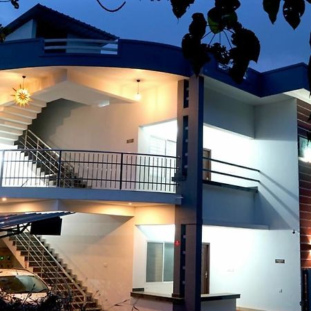 Pearl Inn Kottakkal Bagian luar foto