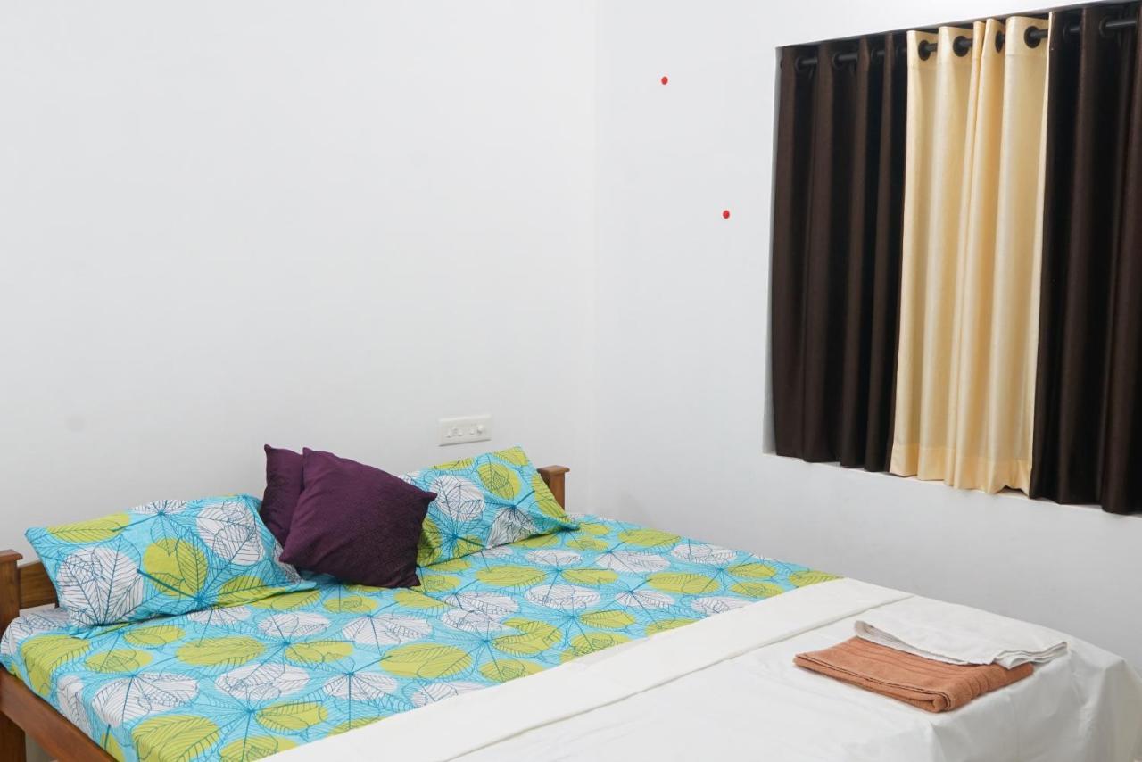Pearl Inn Kottakkal Bagian luar foto