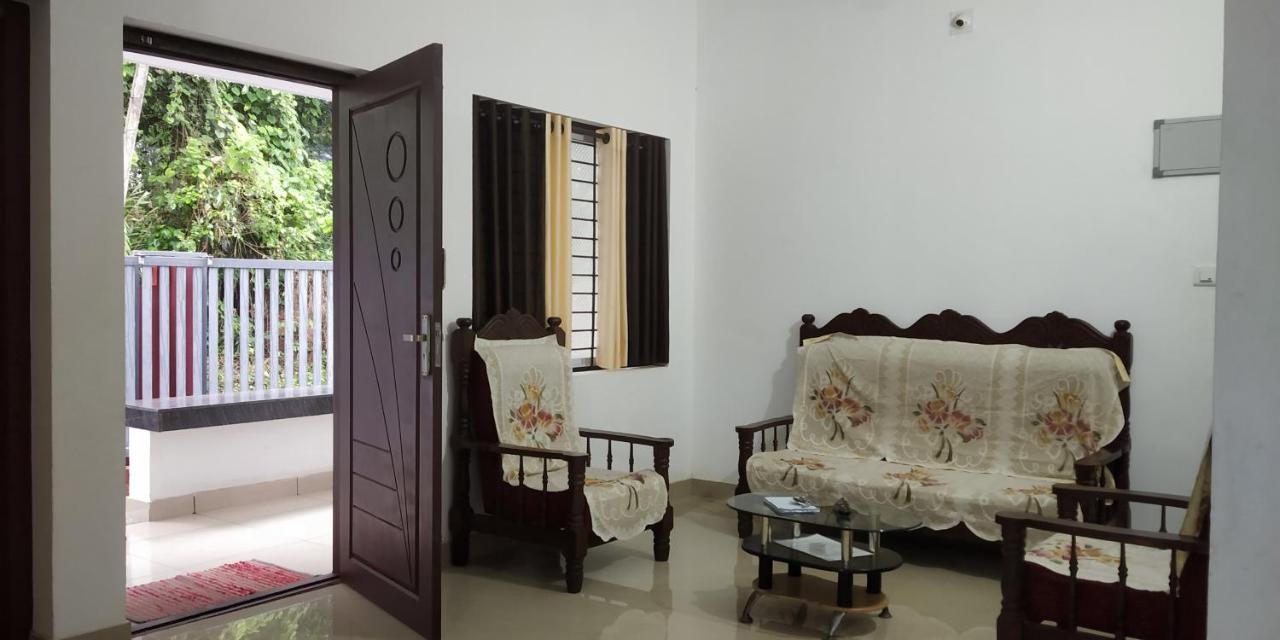 Pearl Inn Kottakkal Ruang foto