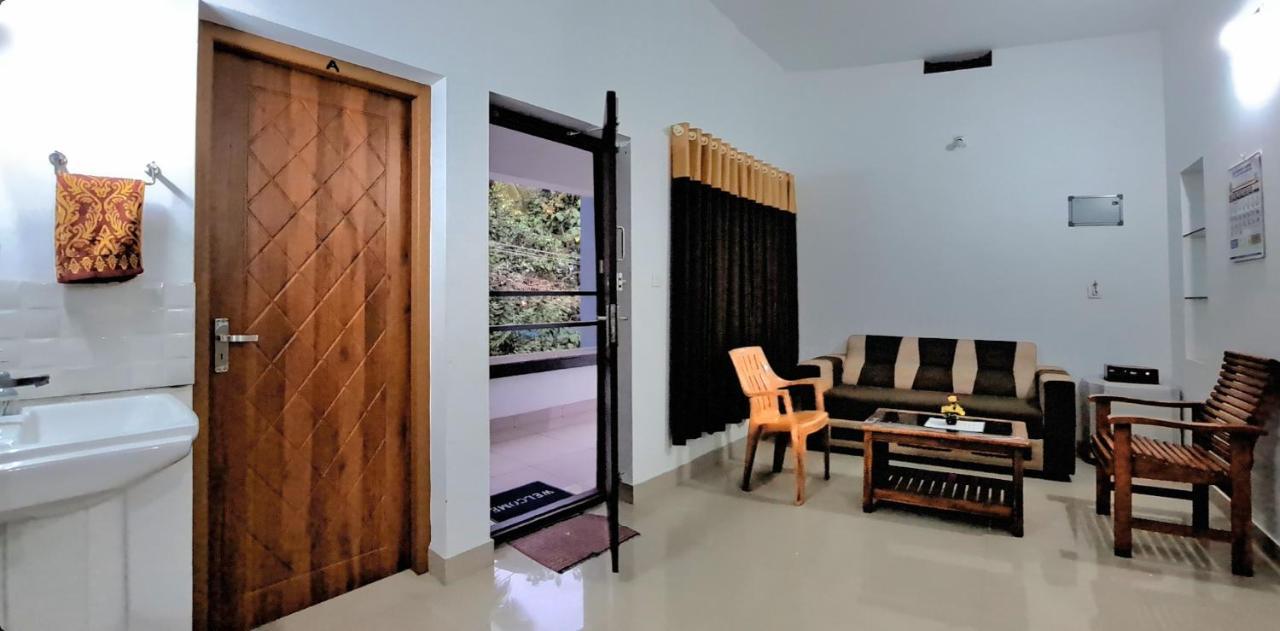 Pearl Inn Kottakkal Bagian luar foto